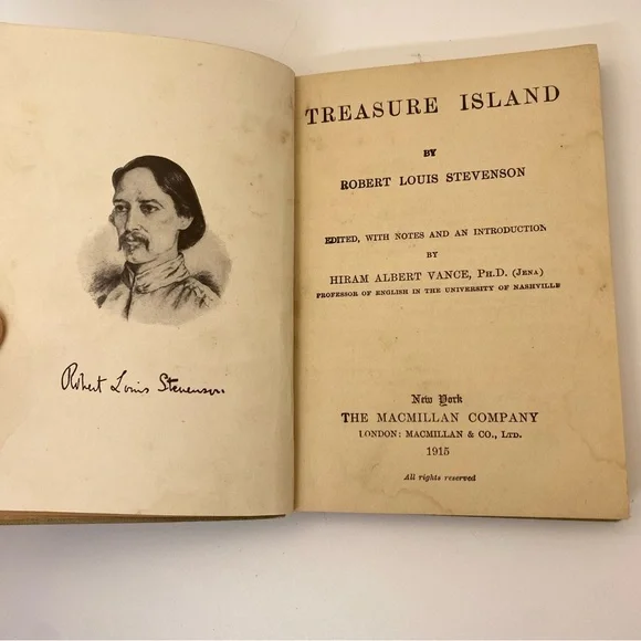 2/$30 | Antique 1915 Hardcover novel Treasure Island - Picture 1 of 15